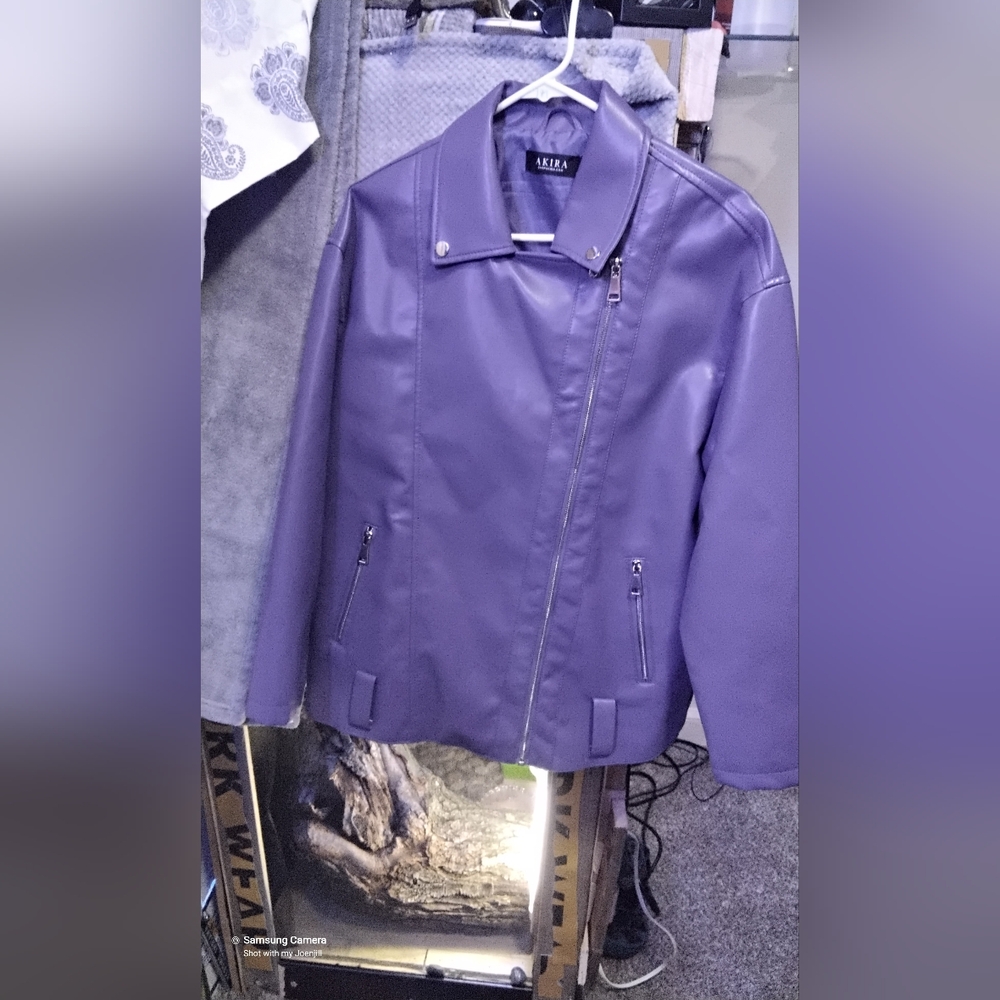 Akira faux leather dress jacket size small